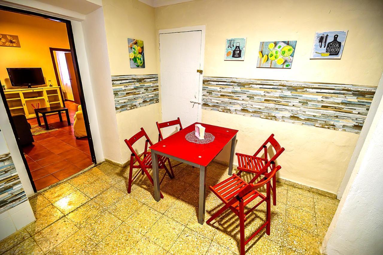 Milagros Central Apartments Ель-Пуерто-де-Санта-Марія Екстер'єр фото