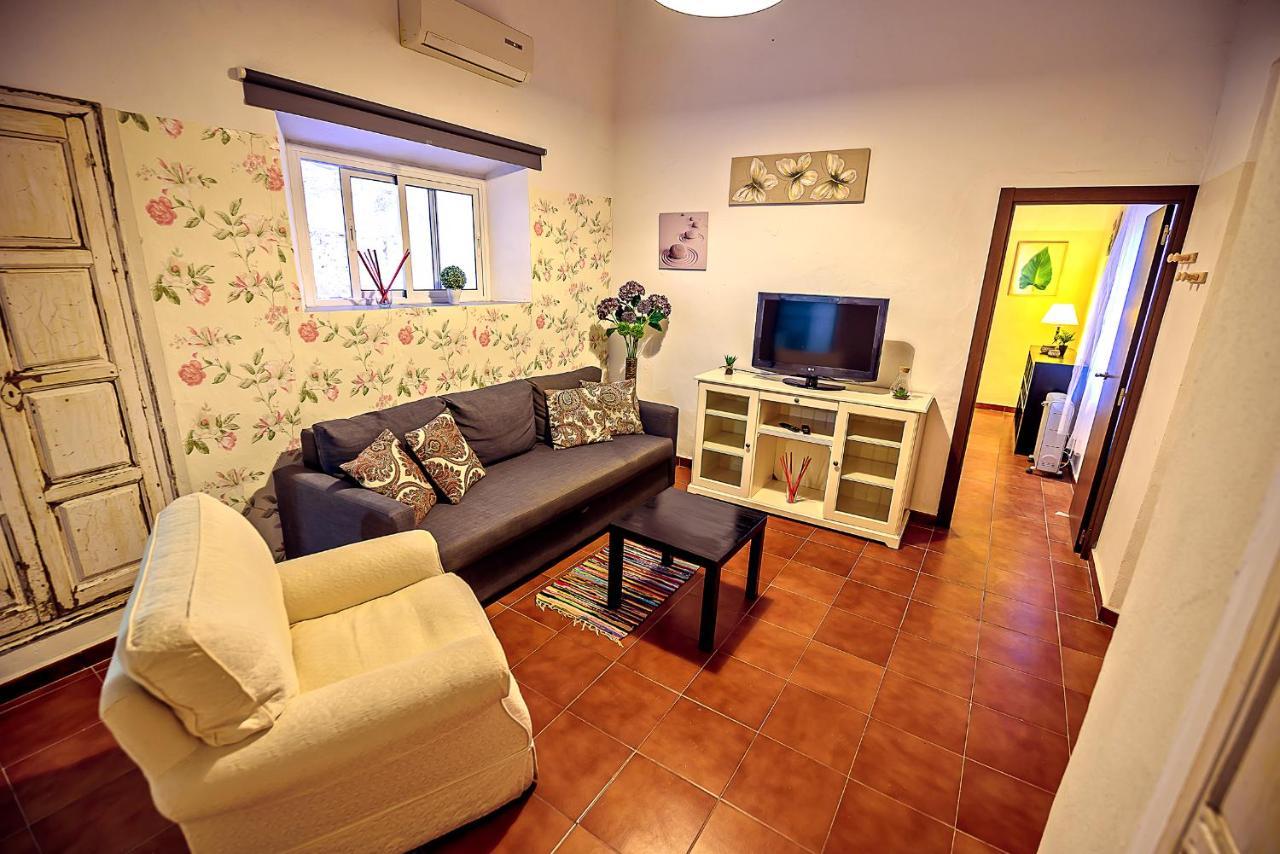 Milagros Central Apartments Ель-Пуерто-де-Санта-Марія Екстер'єр фото